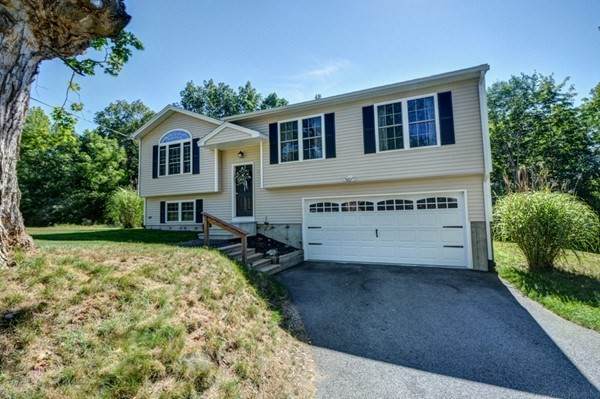 27 Lovett - Photo 1