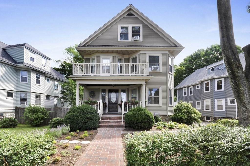 171 Mystic Street - Photo 1