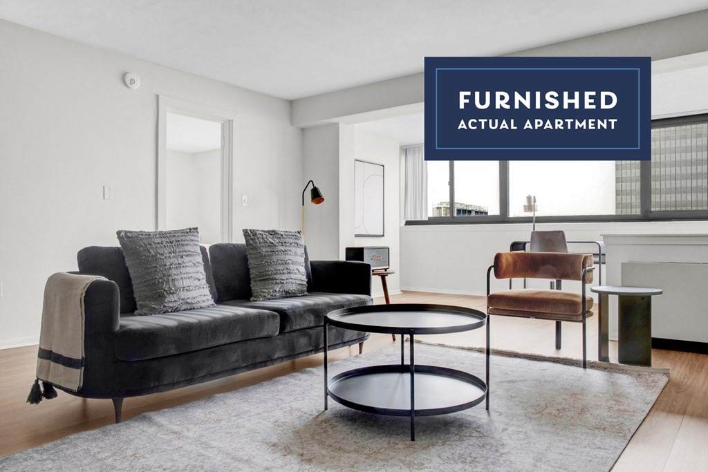 10 Emerson Pl - Photo 1