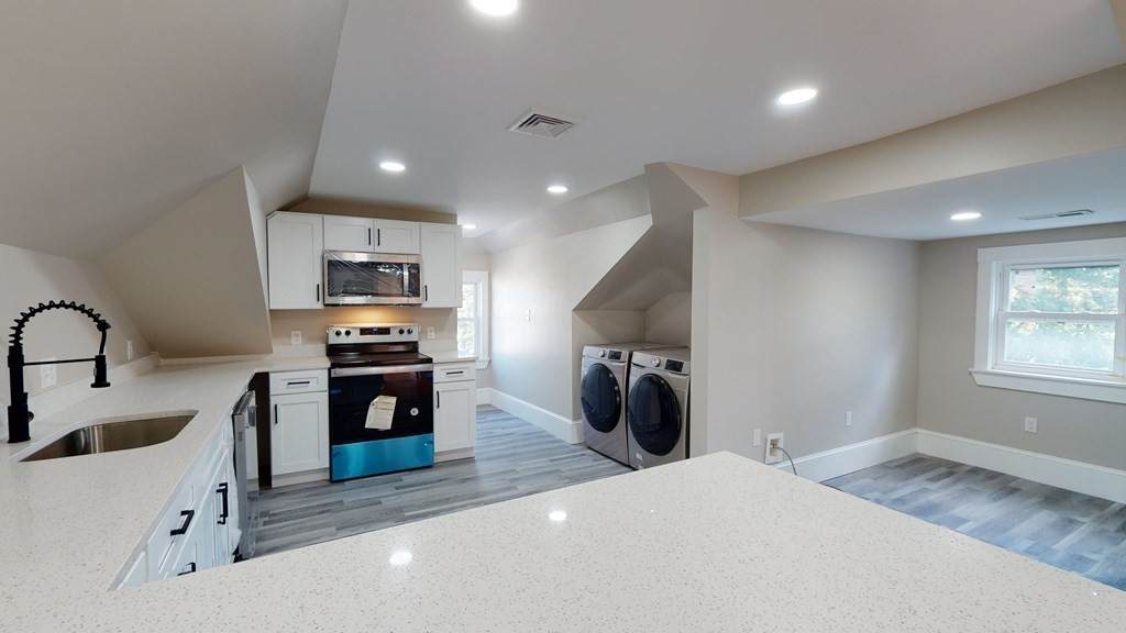 35 George Street - Photo 1