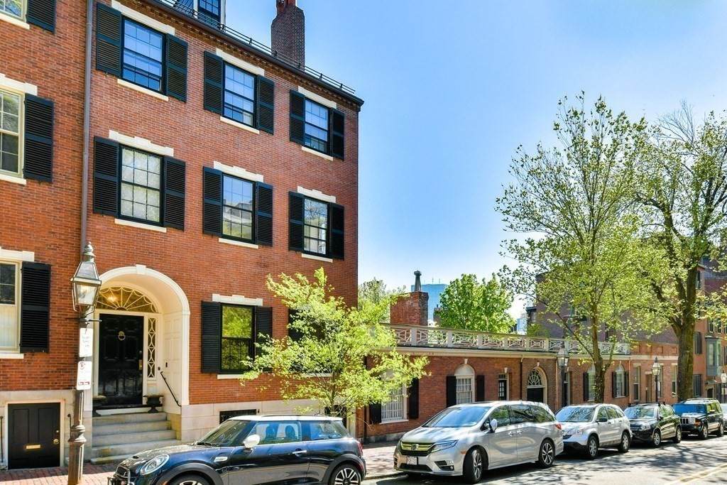 48 Mt. Vernon Street - Photo 1