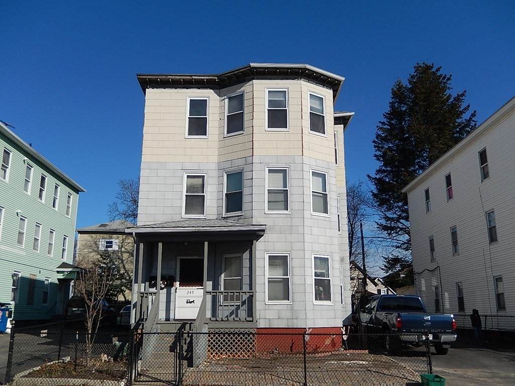 249 Cambridge St - Photo 1