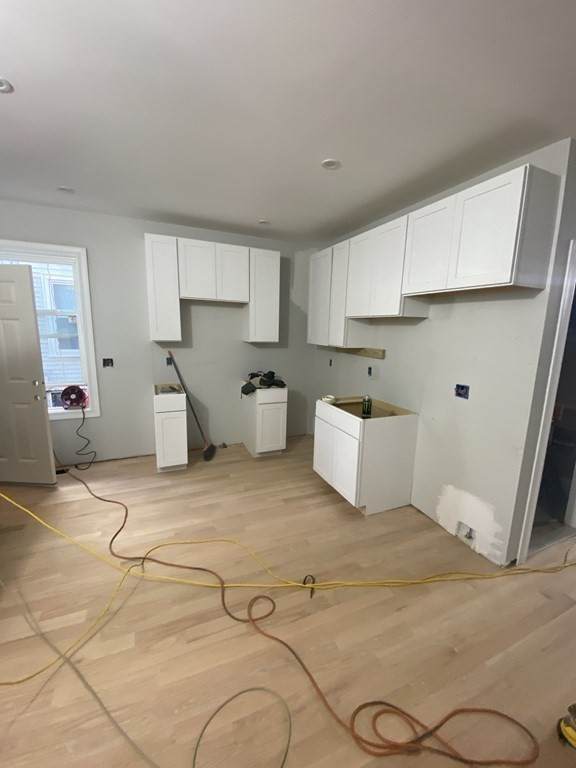 25 Pleasant St - Photo 1