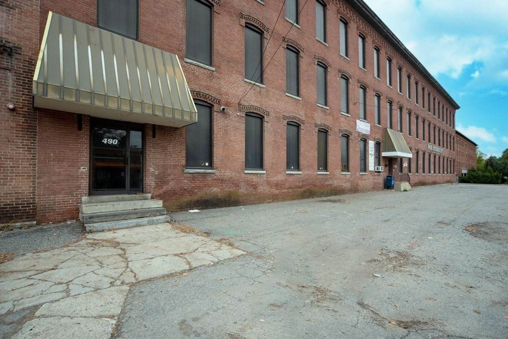 500 Main St - Photo 1