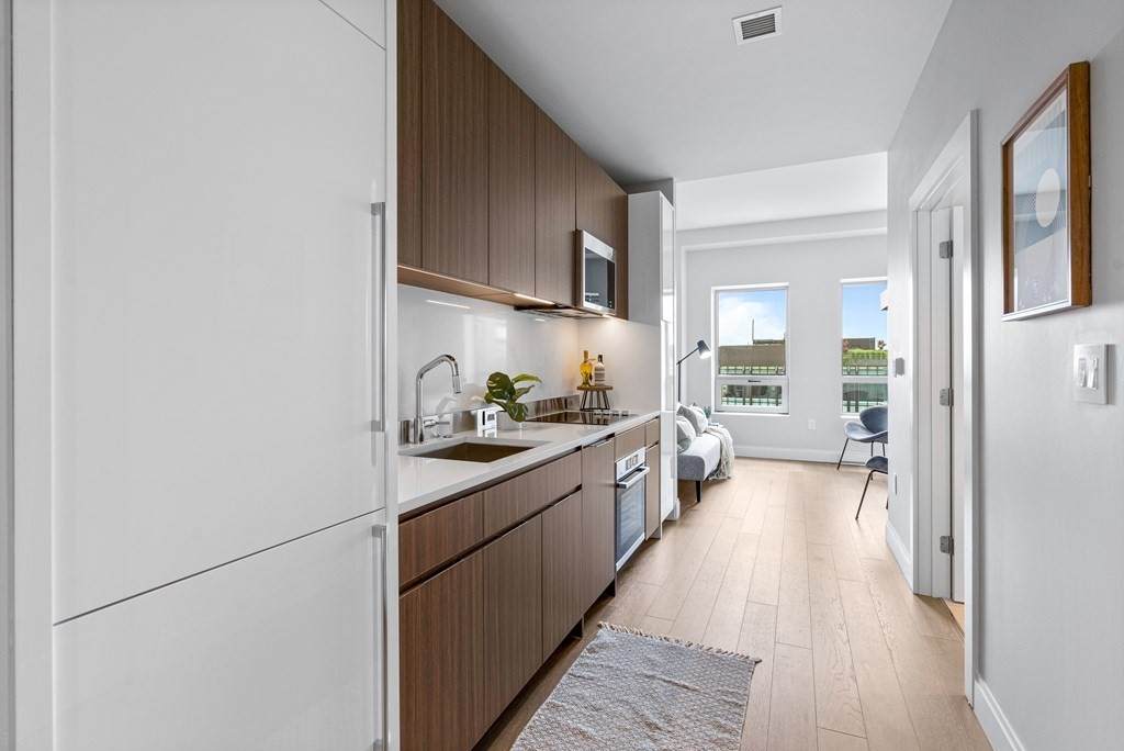 100 Shawmut Avenue - Photo 1