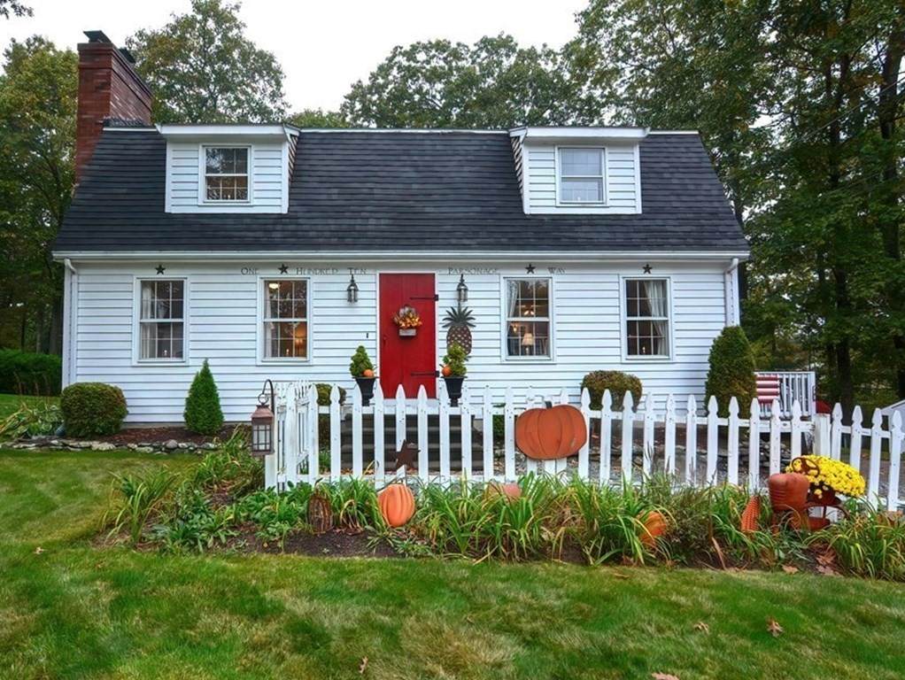 110 Parsonage Way - Photo 1