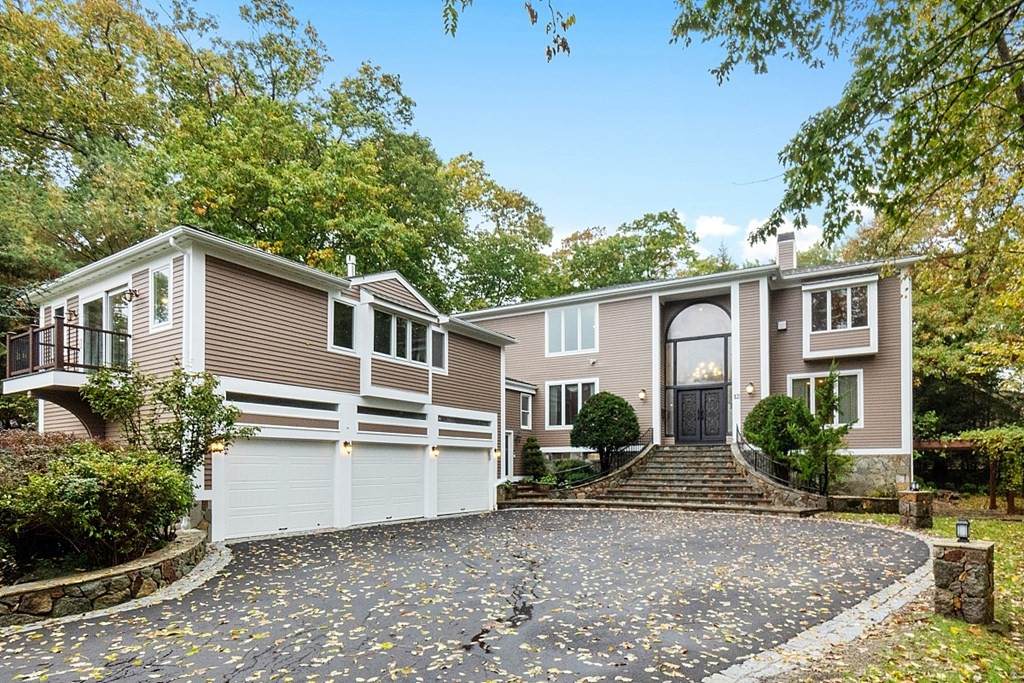 12 Hollywood Drive - Photo 1
