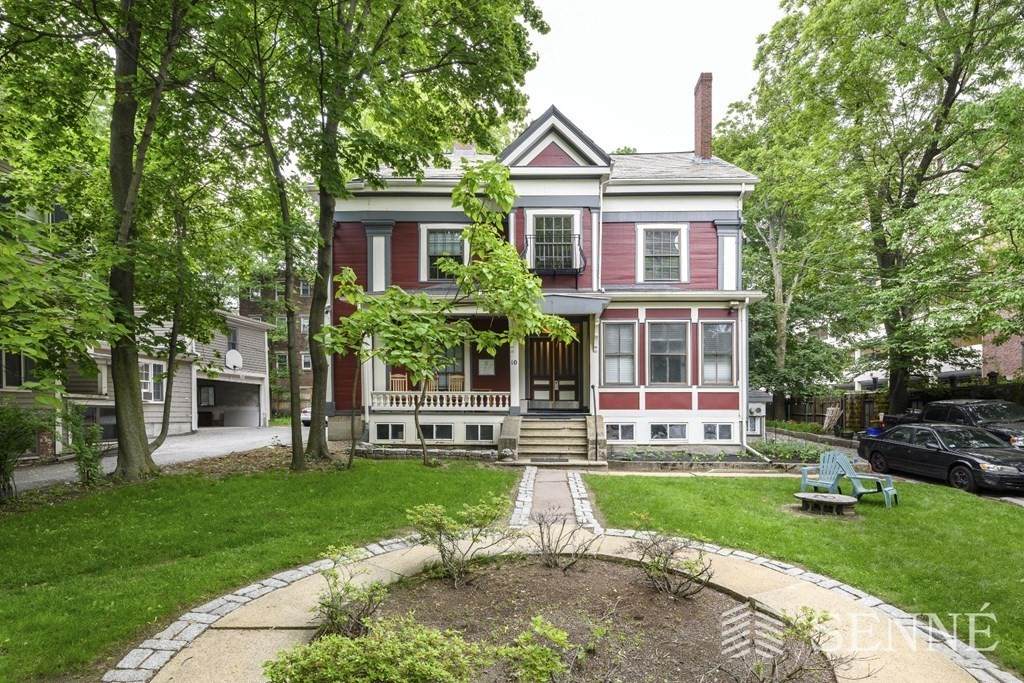 10 Trowbridge - Photo 1