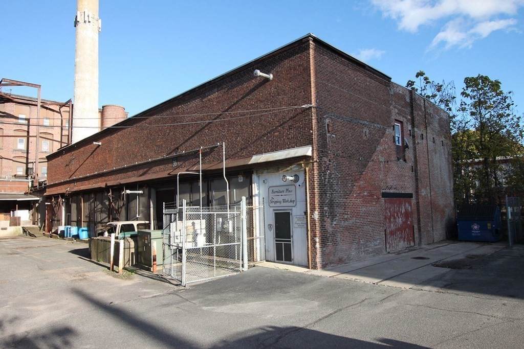100 Grand Street - Photo 1