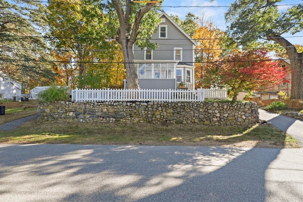 17 Chester Ave - Photo 1