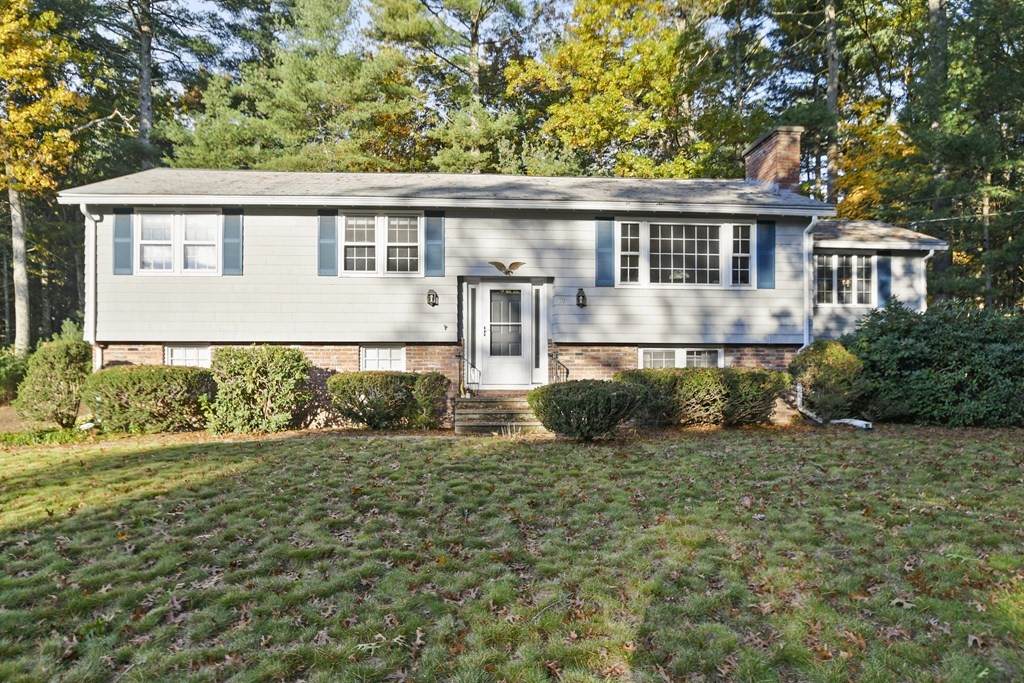 79 Castlewood Drive - Photo 1