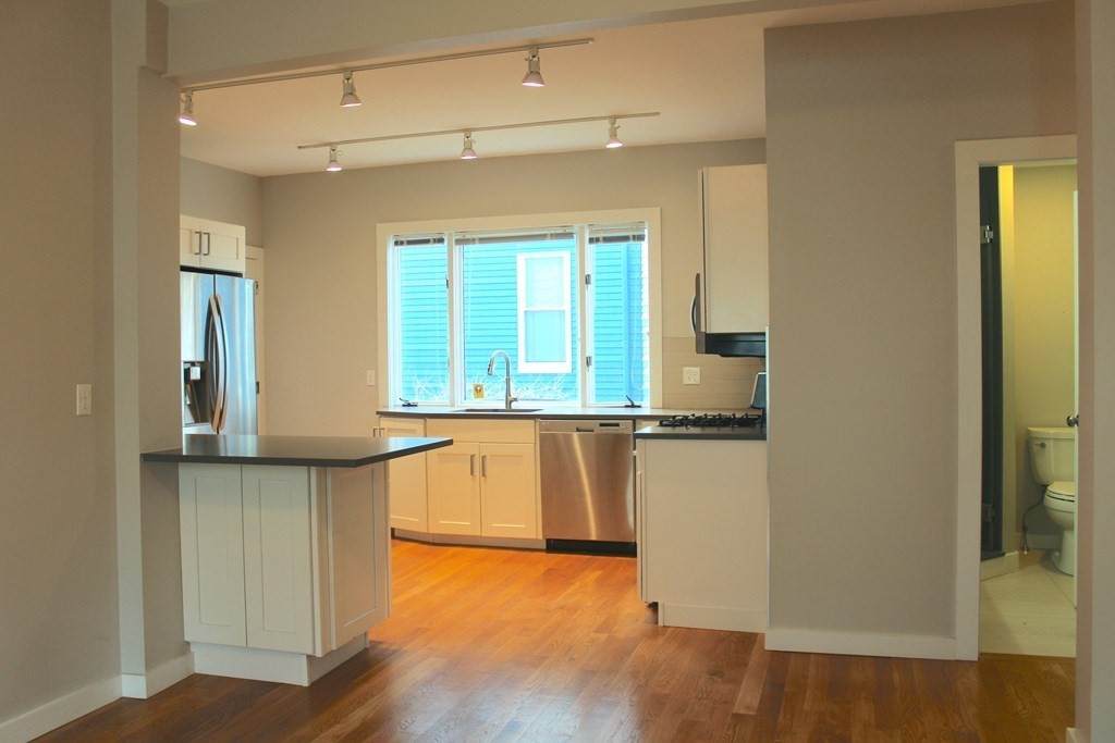 36 Walden - Photo 1
