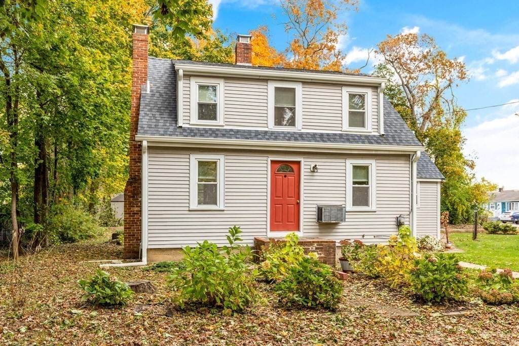 39 Columbia St - Photo 1