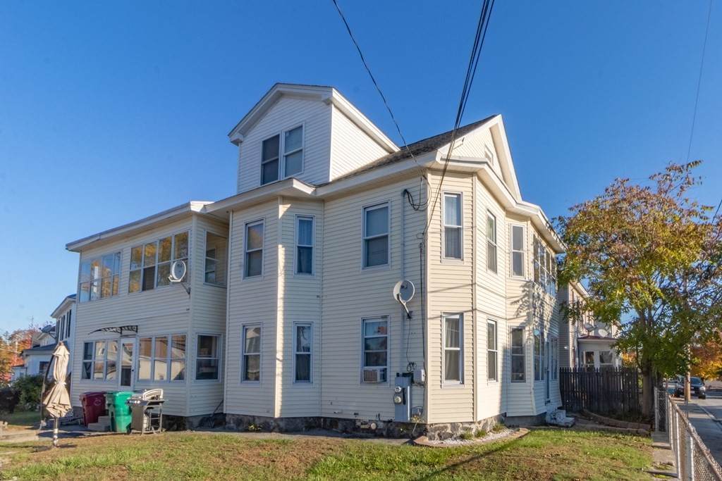 94-96 Orleans Street - Photo 1