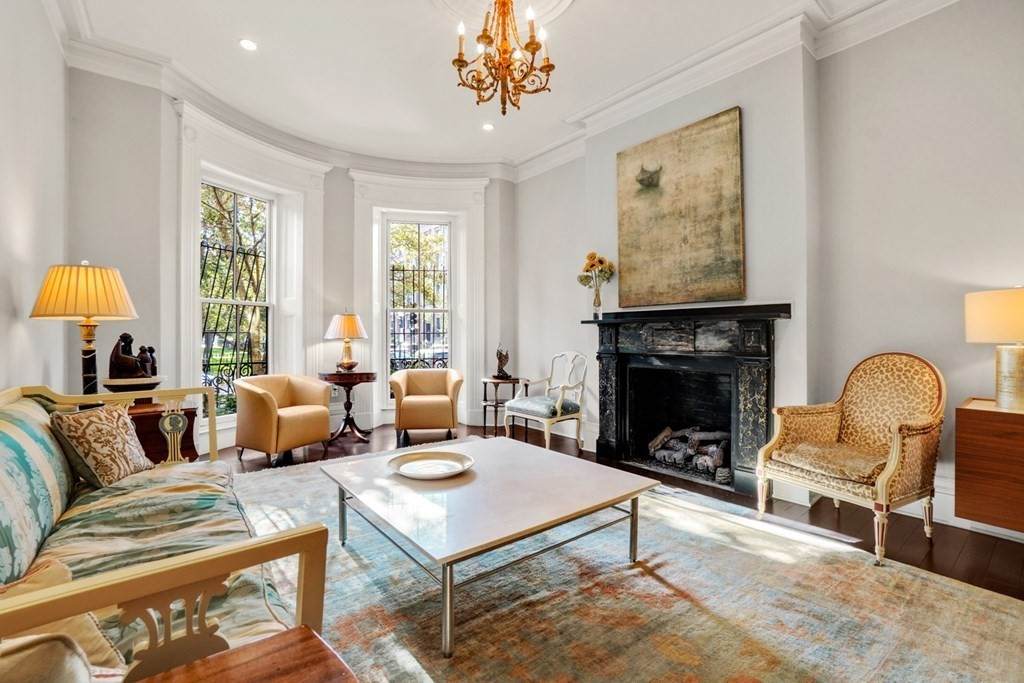 433 Shawmut Avenue - Photo 1