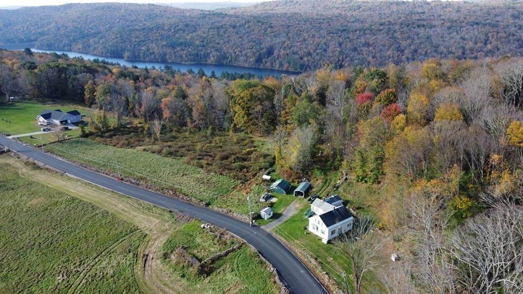104 Goss Hill Rd - Photo 1