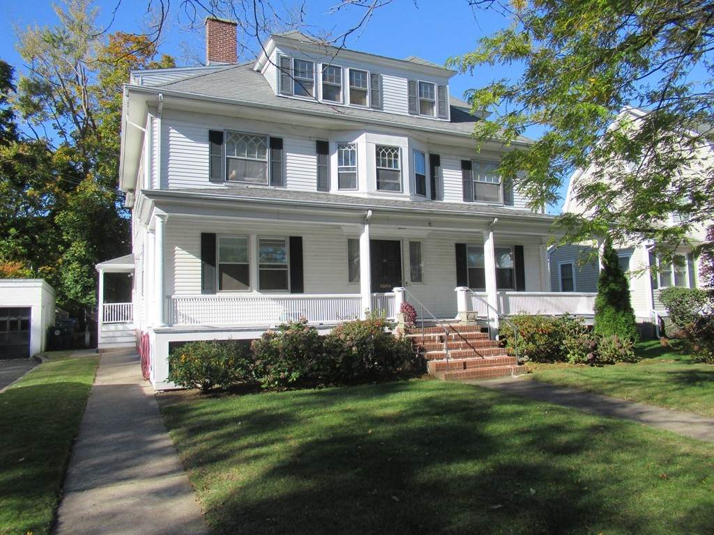 42 Summit Ave - Photo 1
