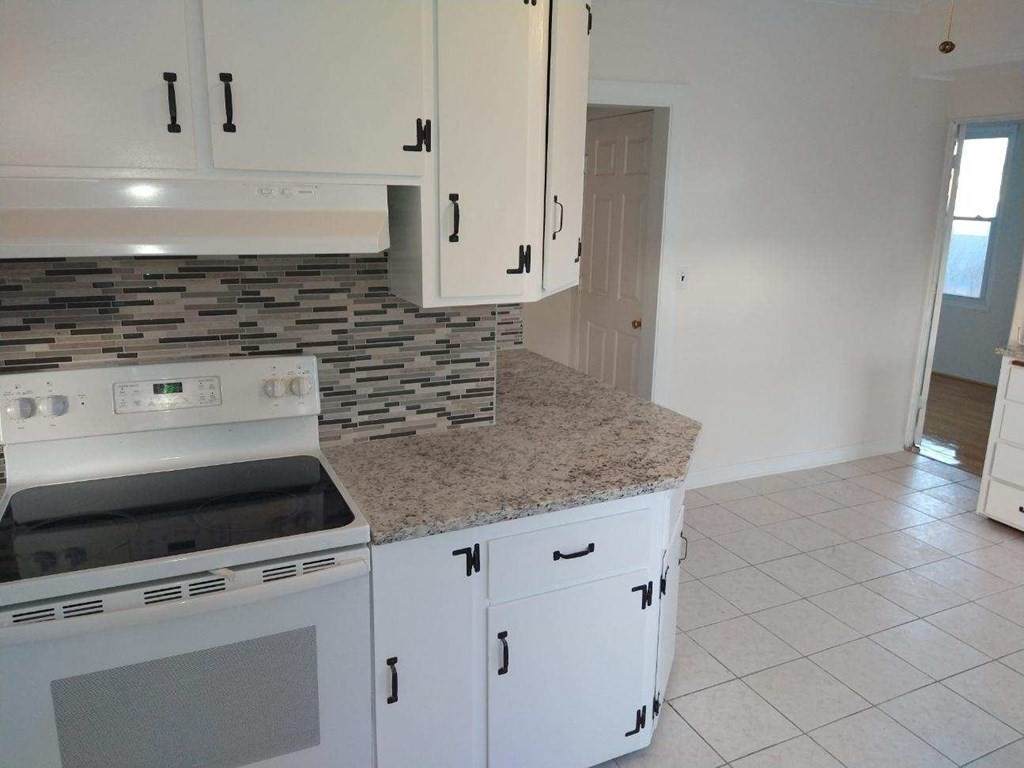 17 Baker St - Photo 1