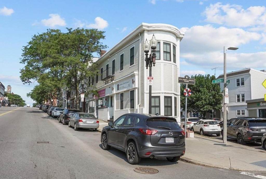 592-A E Broadway - Photo 1
