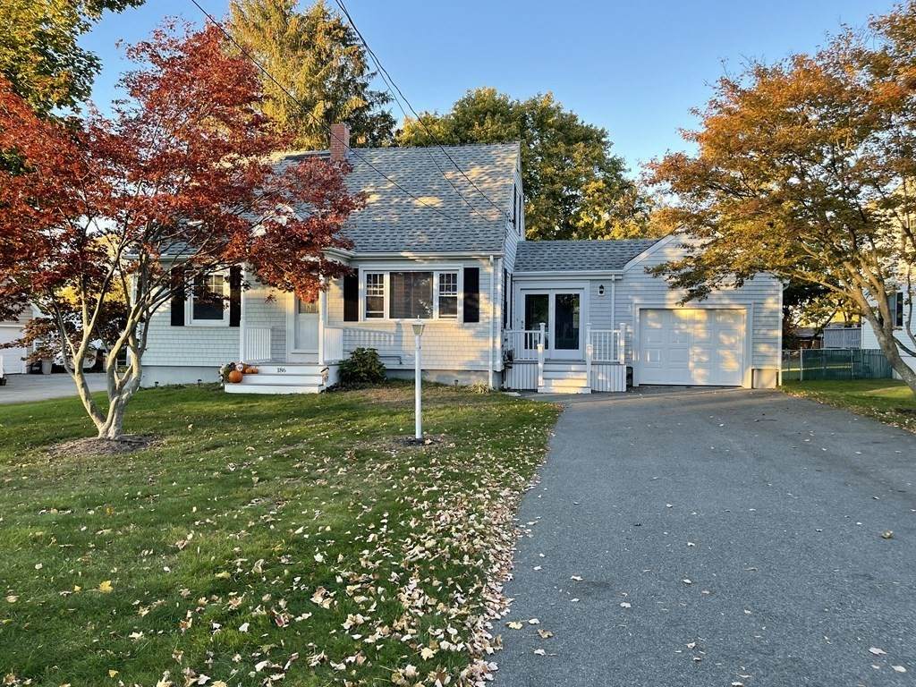 186 Compos Street - Photo 1