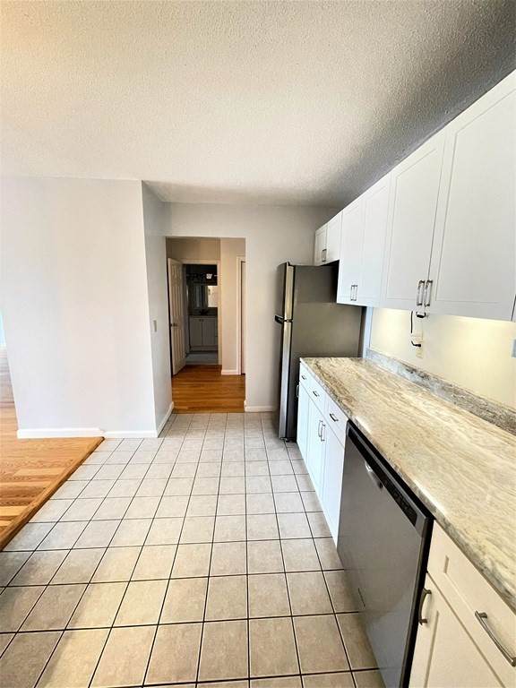 131 Coolidge Ave - Photo 1