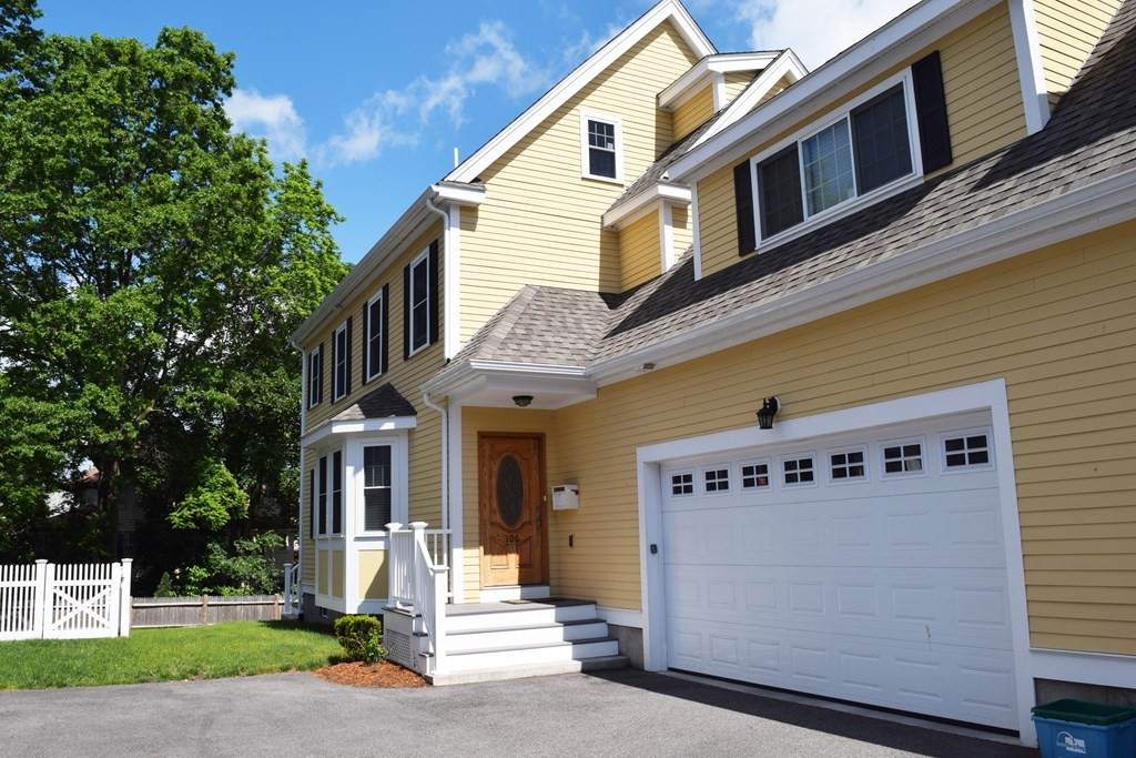 106 Leicester St - Photo 1