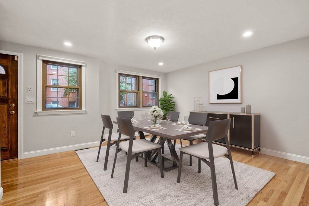135 W 3Rd St - Photo 1