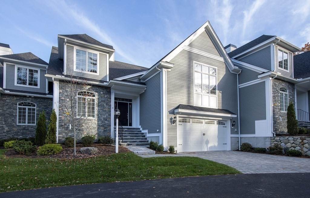 14 Robert Drive - Photo 1