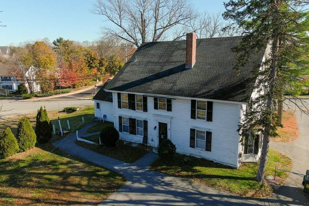 4 Bartlett St - Photo 1