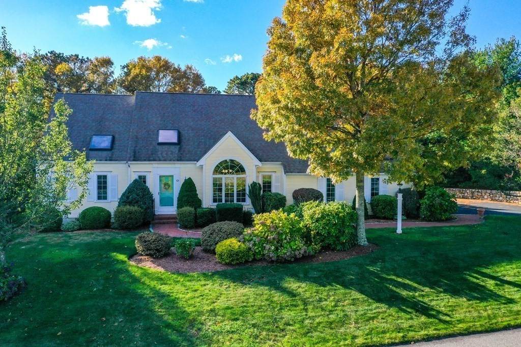 63 Regatta Drive - Photo 1