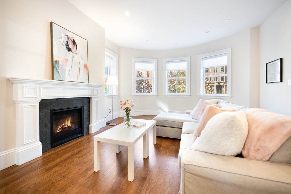 468 Park Drive - Photo 1