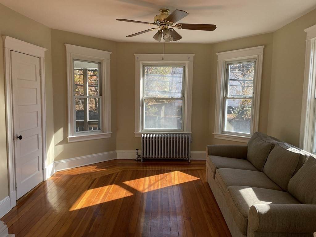 472 N Washington St - Photo 1
