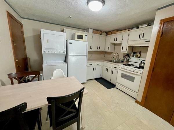 5 Kenmar Dr - Photo 1