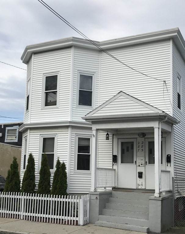 285 Shirley St - Photo 1