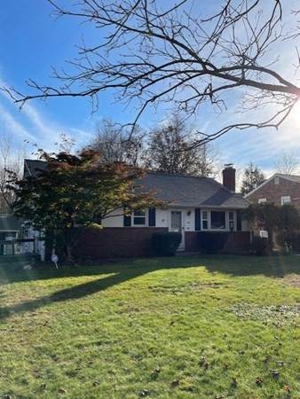 700 West Chestnut - Photo 1