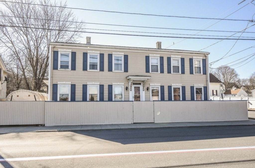 234 Washington - Photo 1