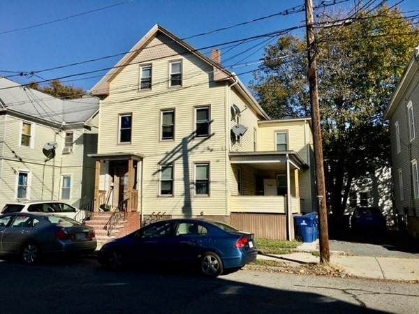 518 Cottage St - Photo 1