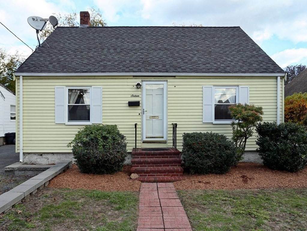 16 Johnson Ave - Photo 1