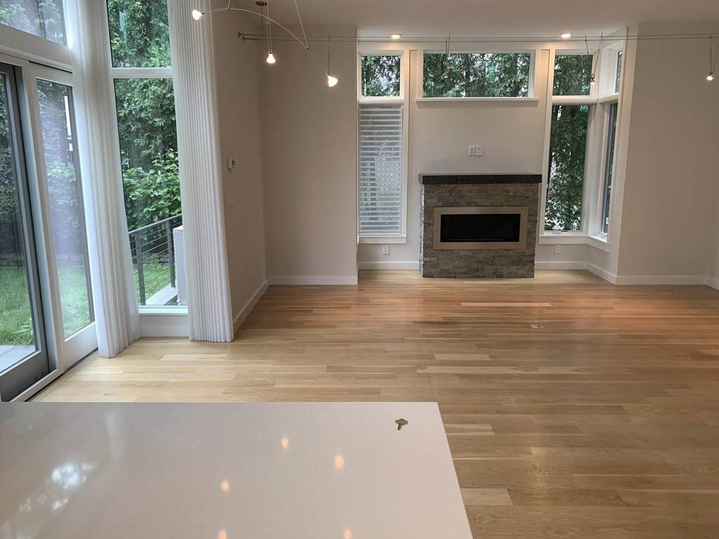 138 Banks Street - Photo 1