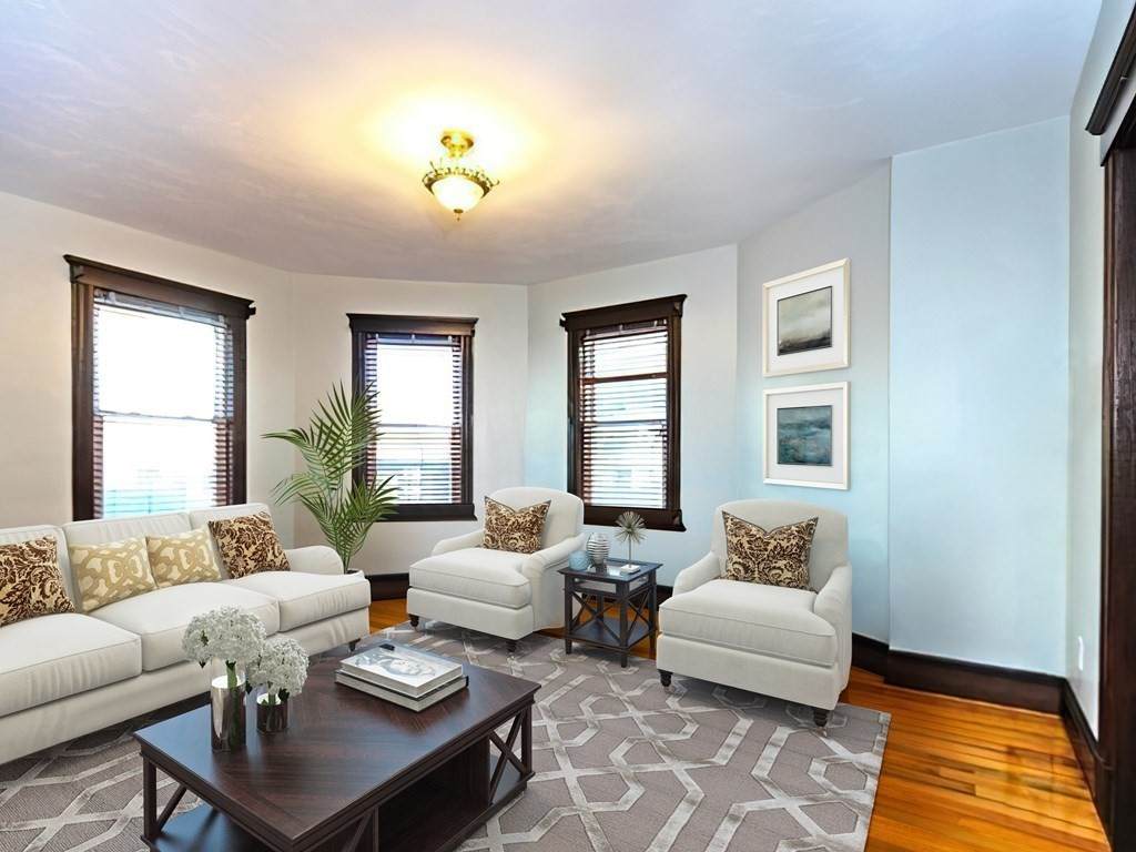 619 Adams St - Photo 1