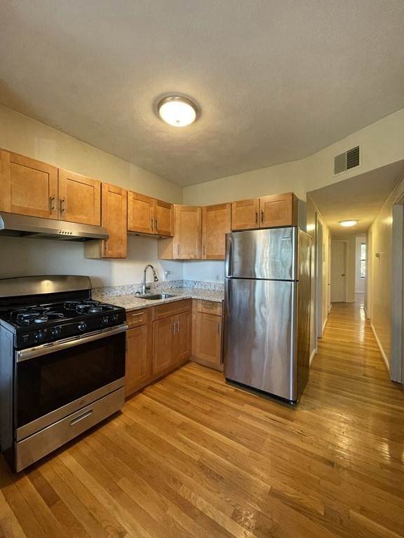 235 Washington Street - Photo 1
