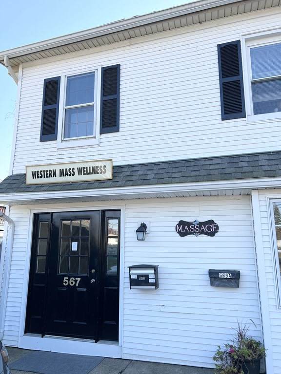 567 Springfield St - Photo 1
