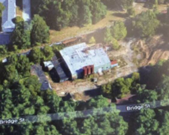 35 Bridge St - Photo 1