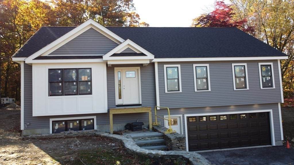 35 Lincoln St - Photo 1