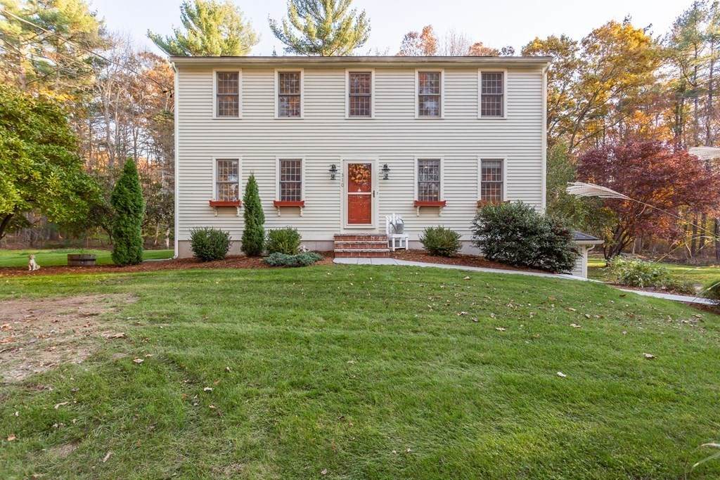 310 Forest St - Photo 1