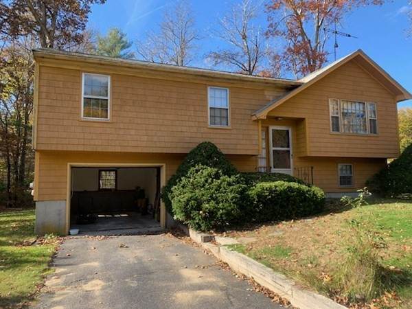895 Pike Avenue - Photo 1