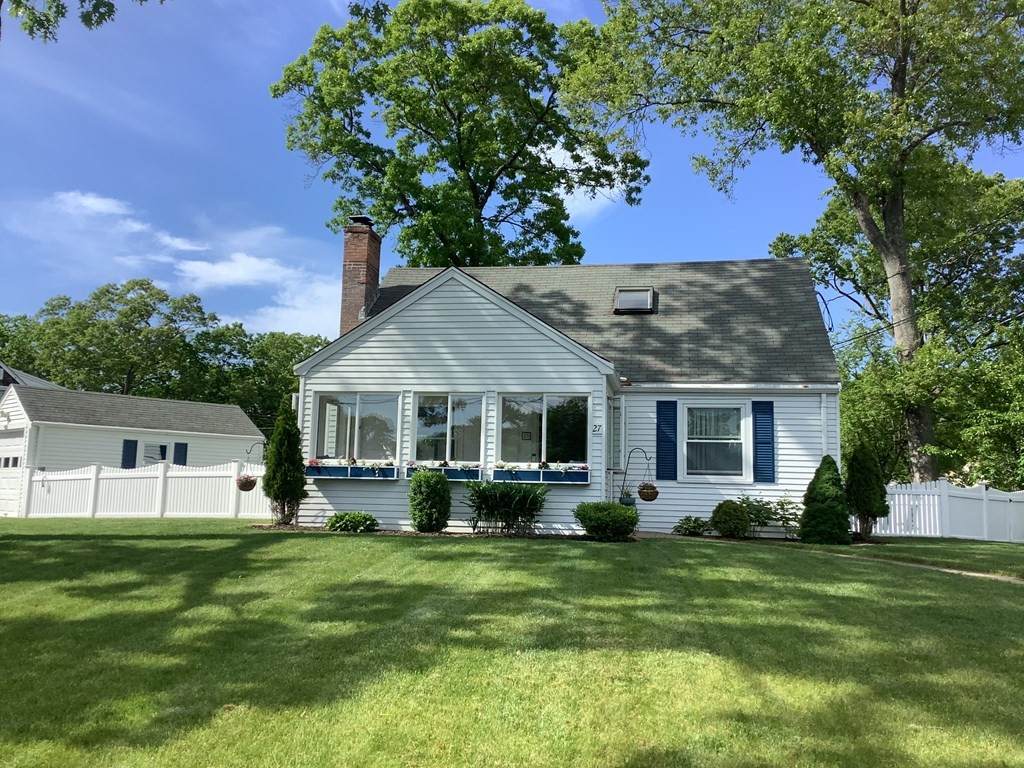 27 Euclid Ave - Photo 1