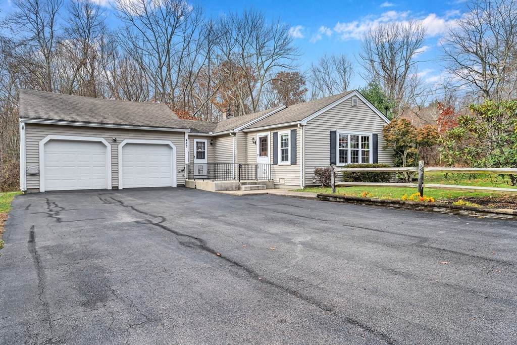 487 Chestnut Hill Road - Photo 1
