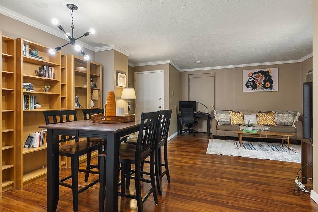 510 Fellsview Terrace - Photo 1