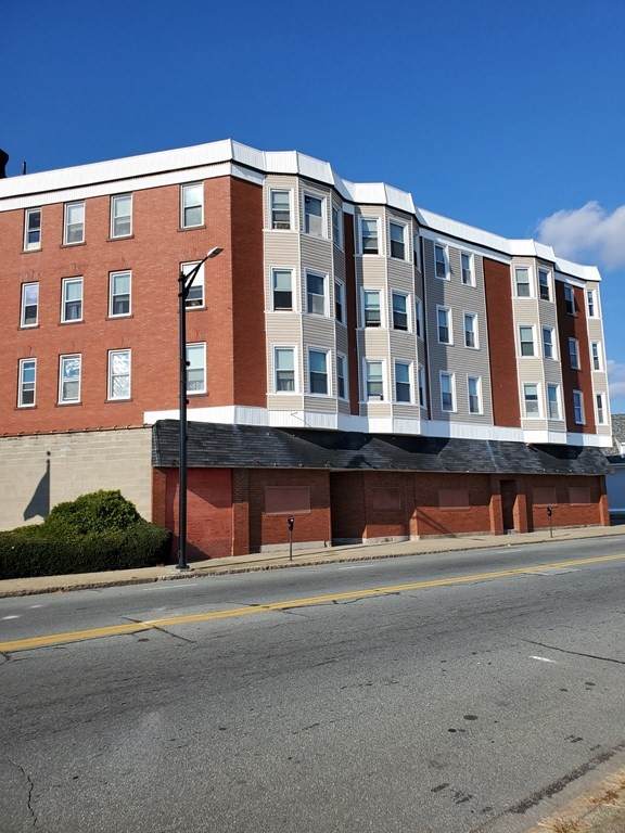 1751-1759 Acushnet Ave - Photo 1